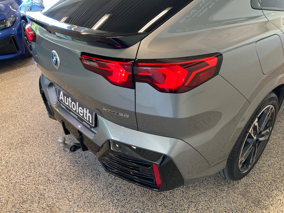 BMW iX2 xDrive30 M-Sport 5d