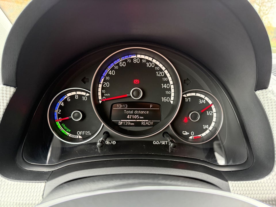 VW e-Up! Move Up! 5d