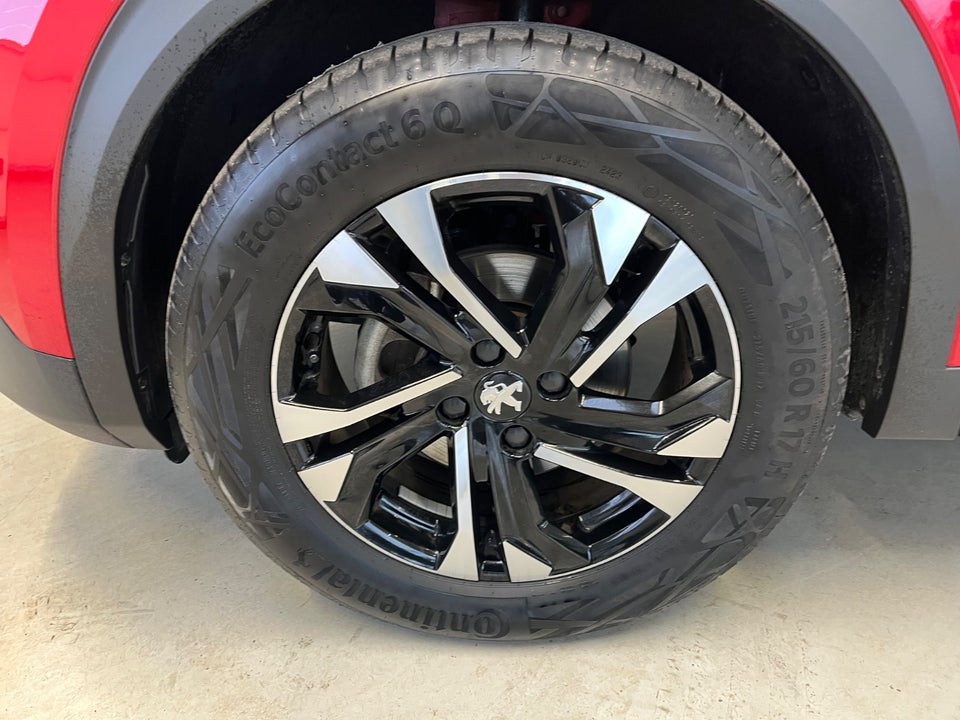 Peugeot 2008 1,2 PureTech 130 Allure EAT8 5d