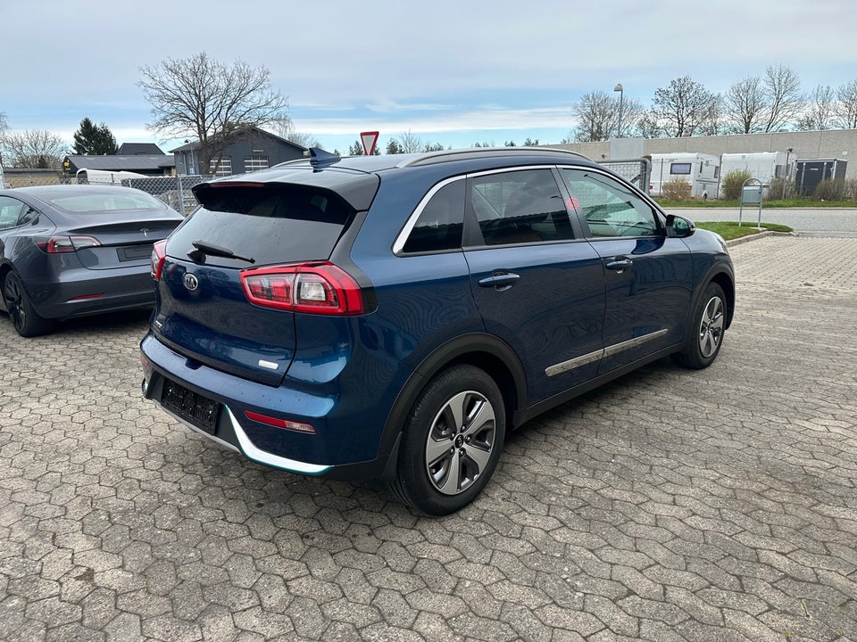 Kia Niro 1,6 PHEV Advance DCT 5d