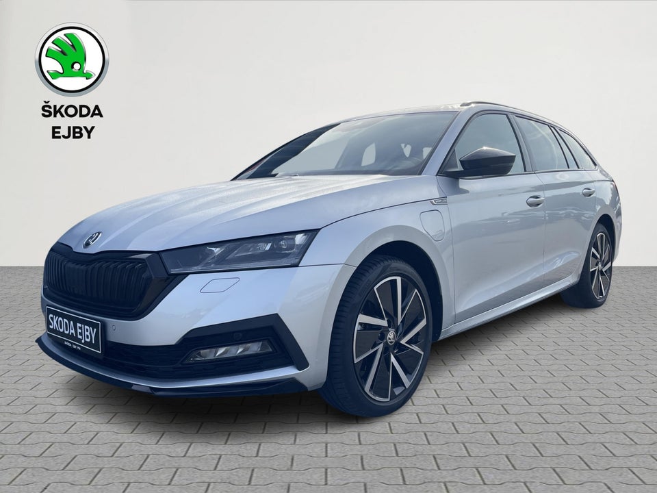 Skoda Octavia 1,4 TSi iV Sportline DSG 5d