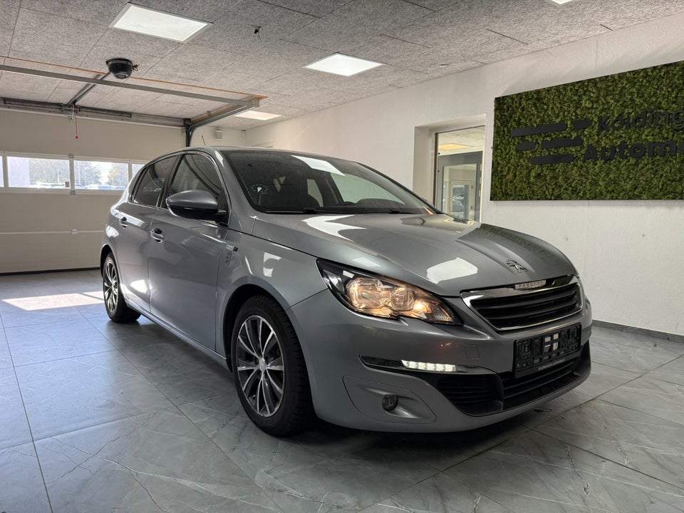 Peugeot 308 1,6 BlueHDi 120 Style Van 5d