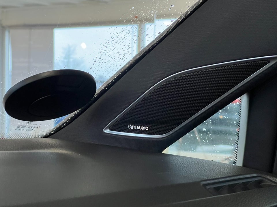 VW Golf VII 1,5 TSi 150 Highline Variant DSG 5d