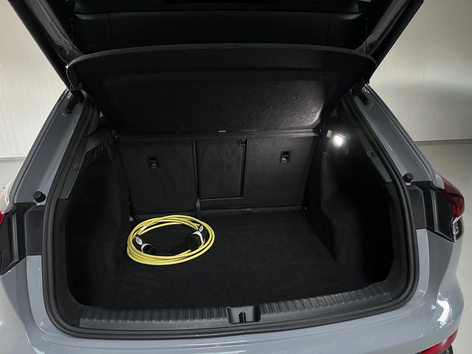 Audi Q4 e-tron 40 S-line 5d