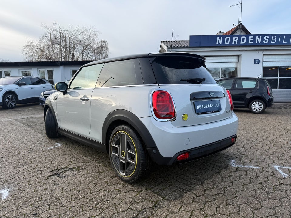 MINI Cooper SE Yours Trim 3d