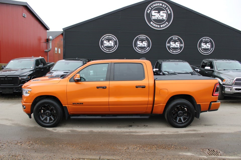 Dodge RAM 1500 5,7 Sport Crew Cab aut. 4d