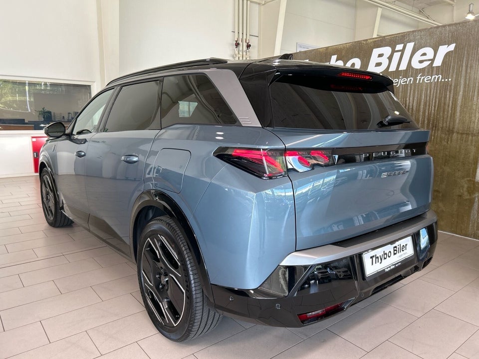 Peugeot e-5008 77 GT Pack 7prs 5d