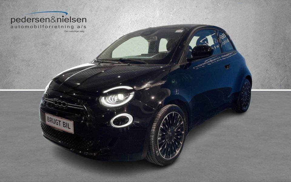 Fiat 500e 42 Icon 3d