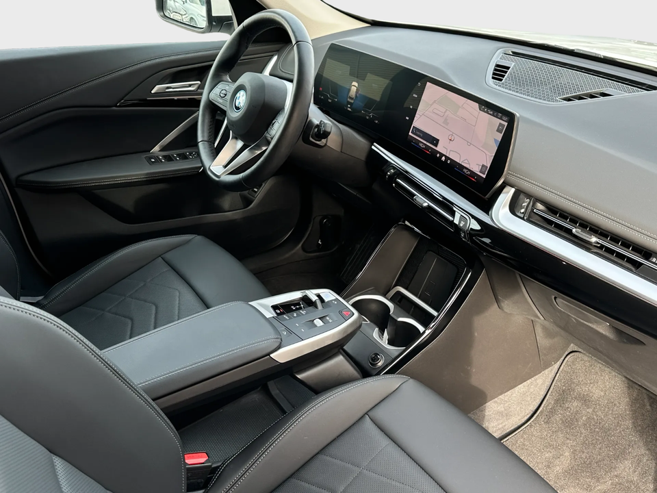 BMW iX1 eDrive20 X-Line 5d