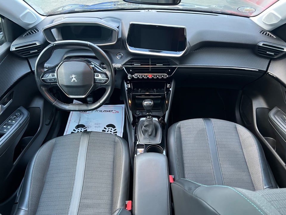 Peugeot 208 1,2 PureTech 100 Allure 5d