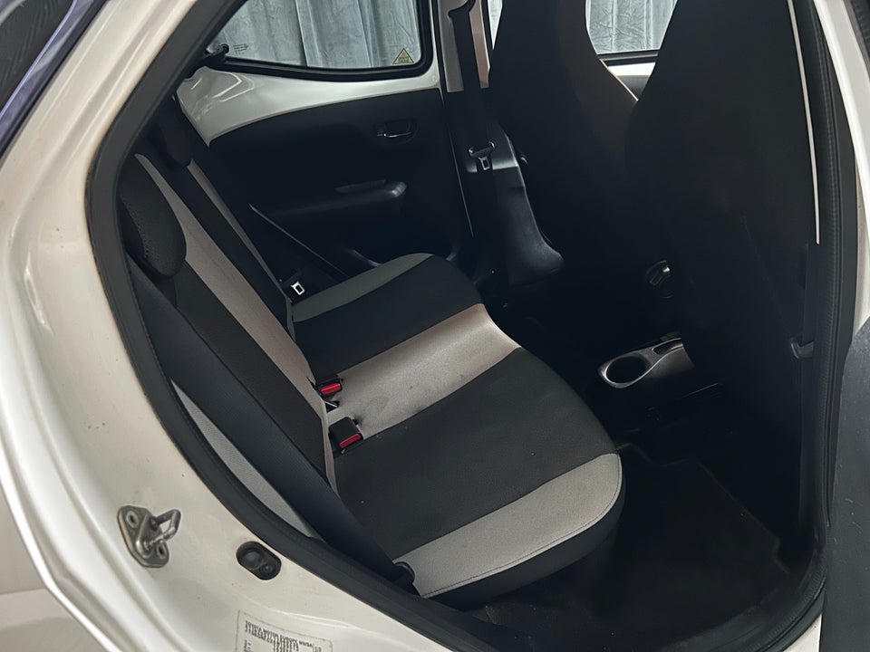 Toyota Aygo 1,0 VVT-i x-cite 5d