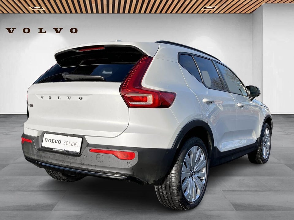 Volvo EX40 Extended Range Core 5d