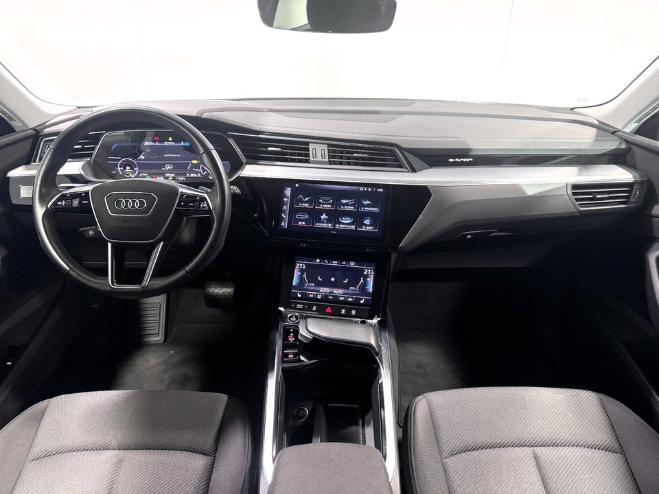 Audi e-tron 55 S-line quattro 5d