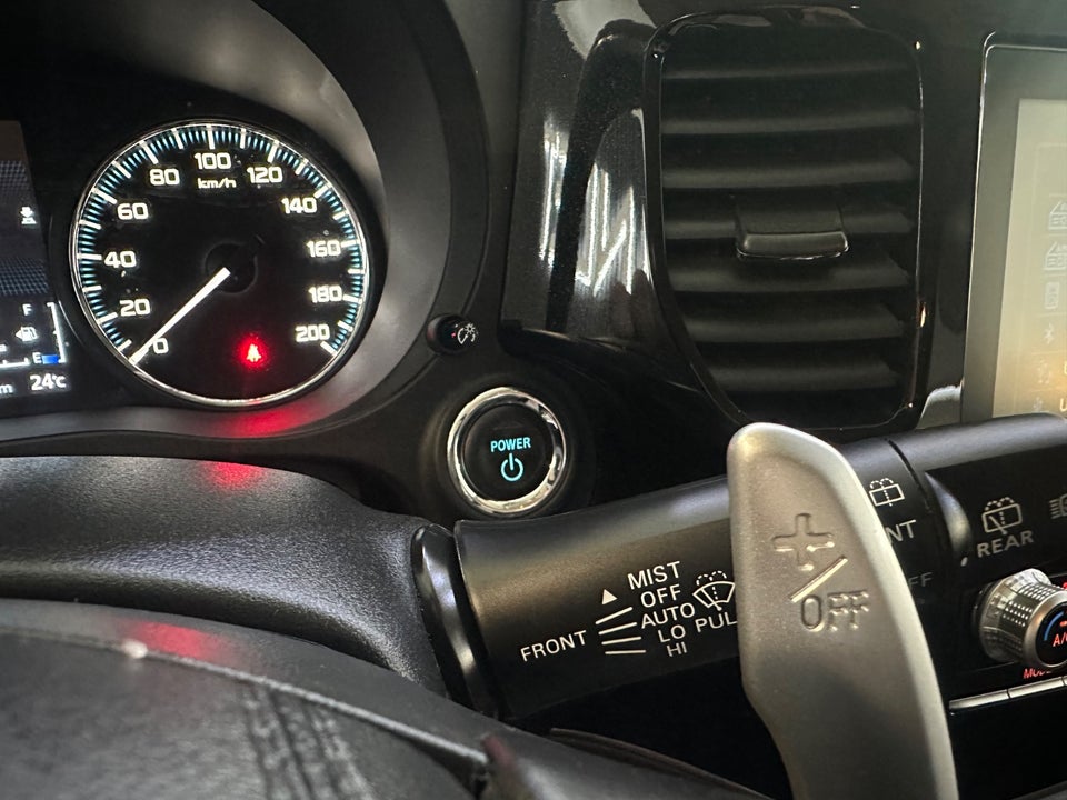 Mitsubishi Outlander 2,4 PHEV Invite CVT 4WD 5d
