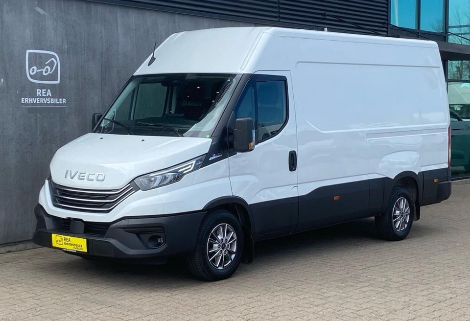 Iveco Daily 3,0 35S18 12m³ Van AG8