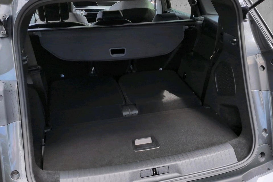 Peugeot e-5008 77 Allure 7prs 5d
