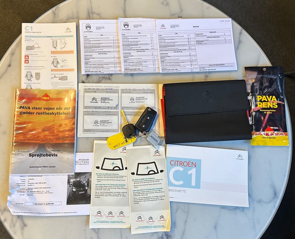 Citroën C1 1,0 VTi Shine 5d