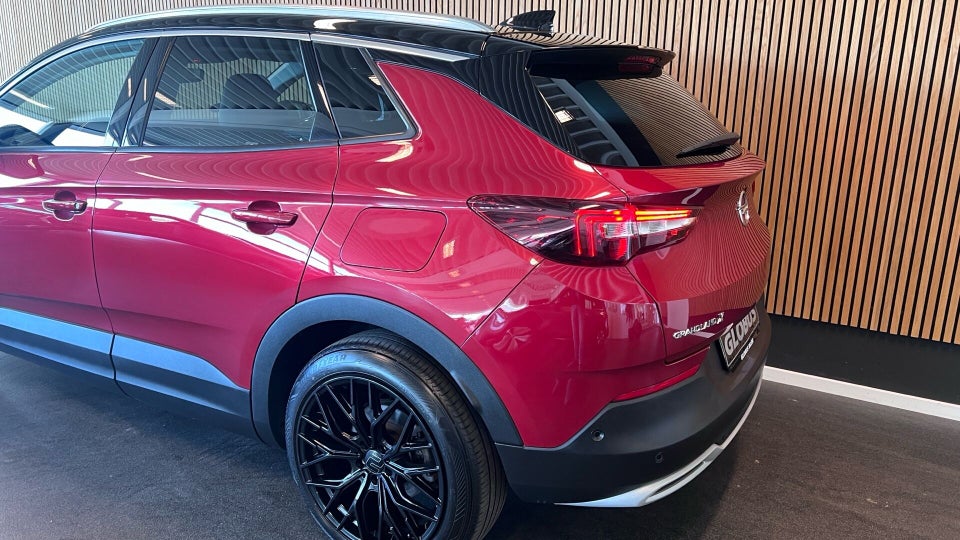 Opel Grandland X 1,6 Hybrid4 EuroLine aut. 5d