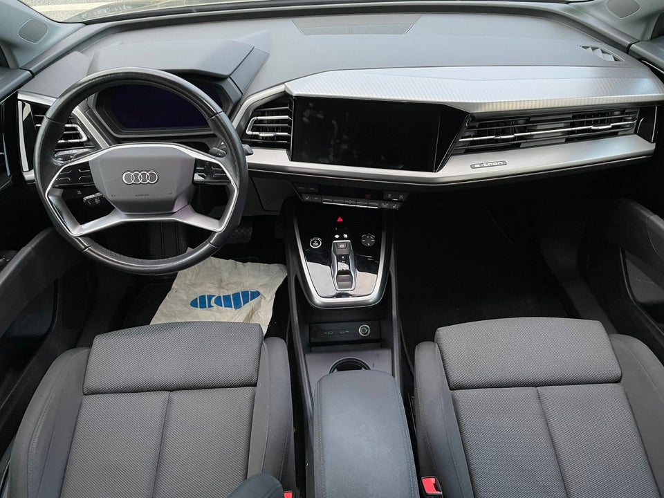 Audi Q4 e-tron 40  5d