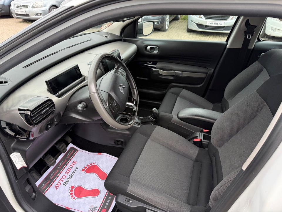 Citroën C4 Cactus 1,2 PureTech 82 Feel 5d