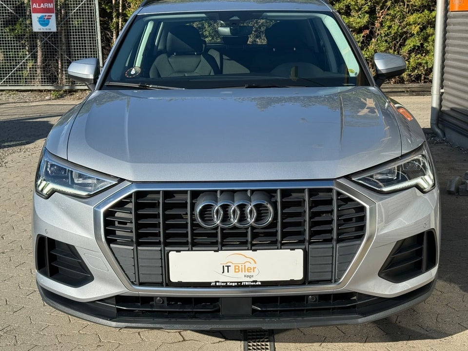 Audi Q3 45 TFSi e Attitude plus S-tr. 5d