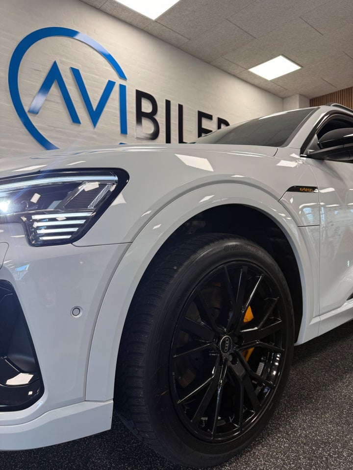 Audi e-tron 55 Black Edition S-line quattro 5d
