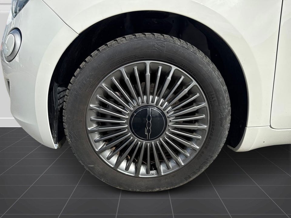 Fiat 500e 42 Icon 3d