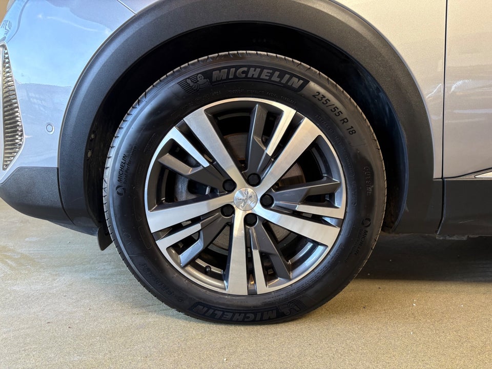 Peugeot 3008 1,6 Hybrid Selection Sport EAT8 5d