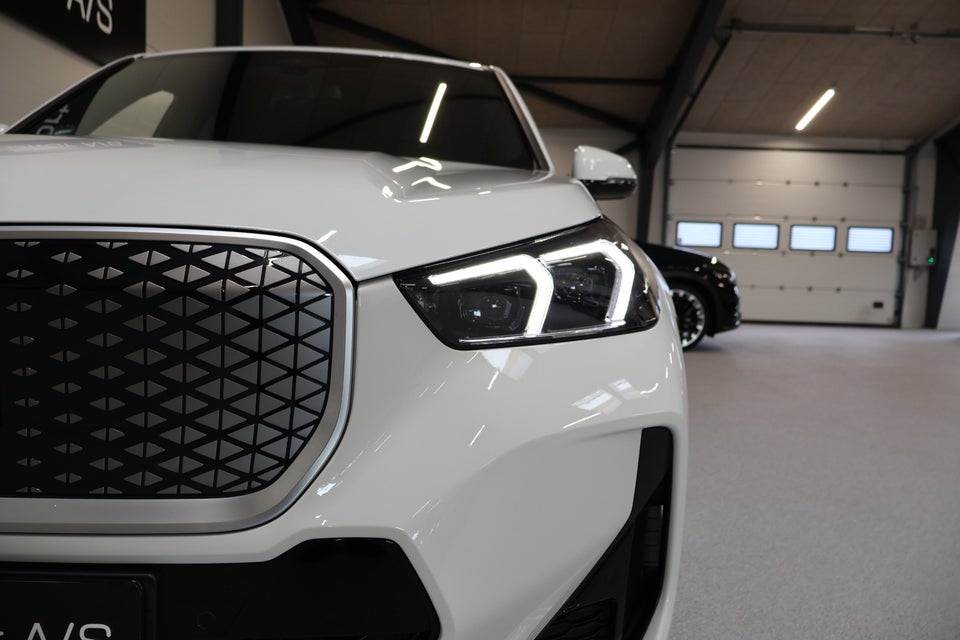 BMW iX1 eDrive20 M-Sport 5d
