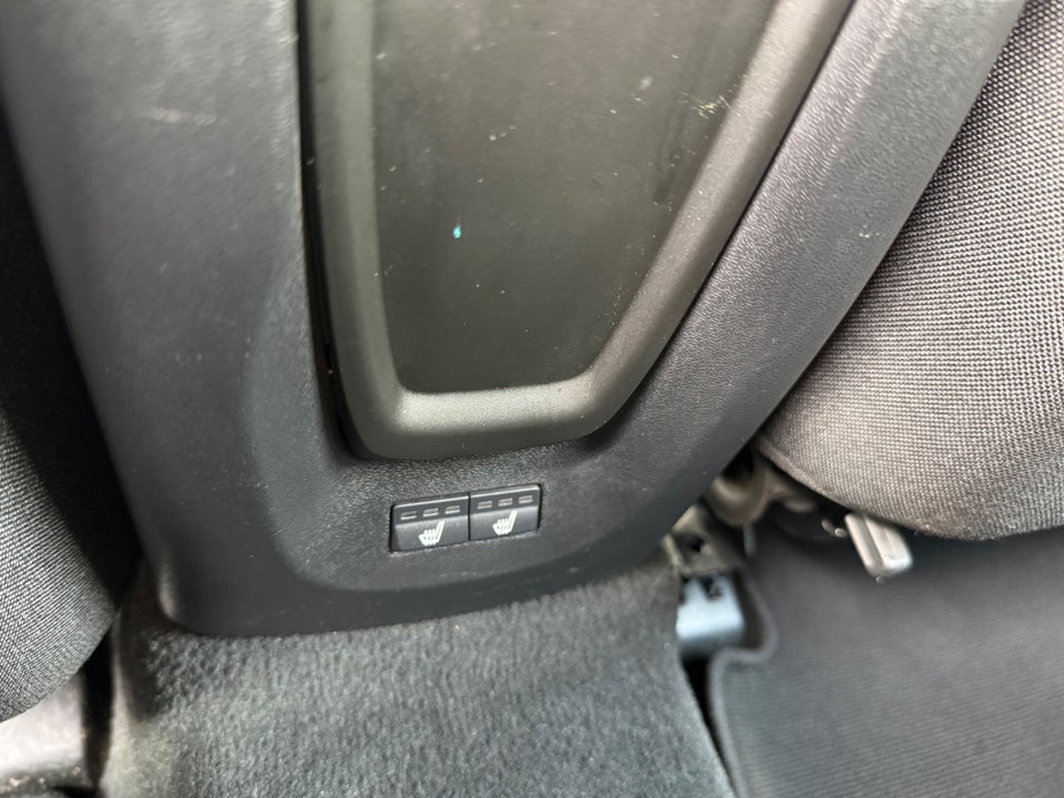 Volvo V40 1,6 D2 115 Momentum aut. 5d