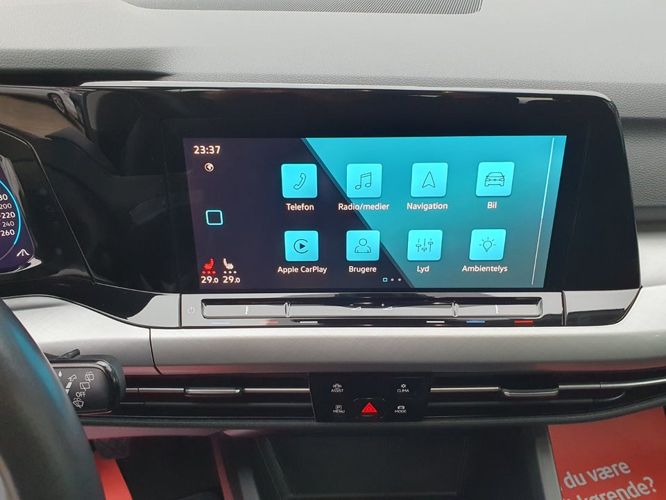 VW Golf VIII 1,5 TSi 130 Life 5d