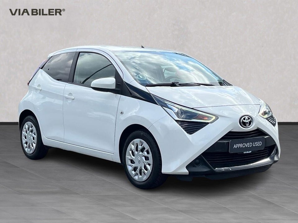 Toyota Aygo 1,0 VVT-i x-pression 5d