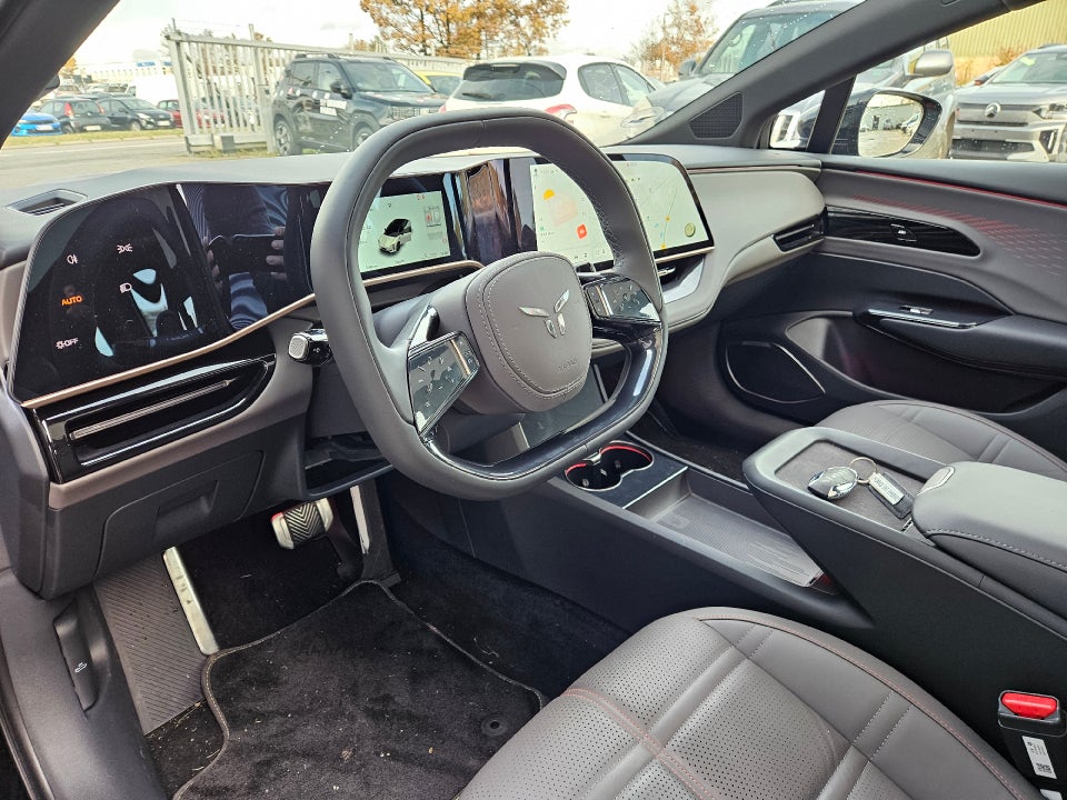 Hongqi EH7 111 Exclusive 4d