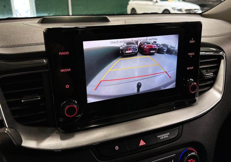 Kia Ceed 1,6 PHEV Prestige SW DCT 5d