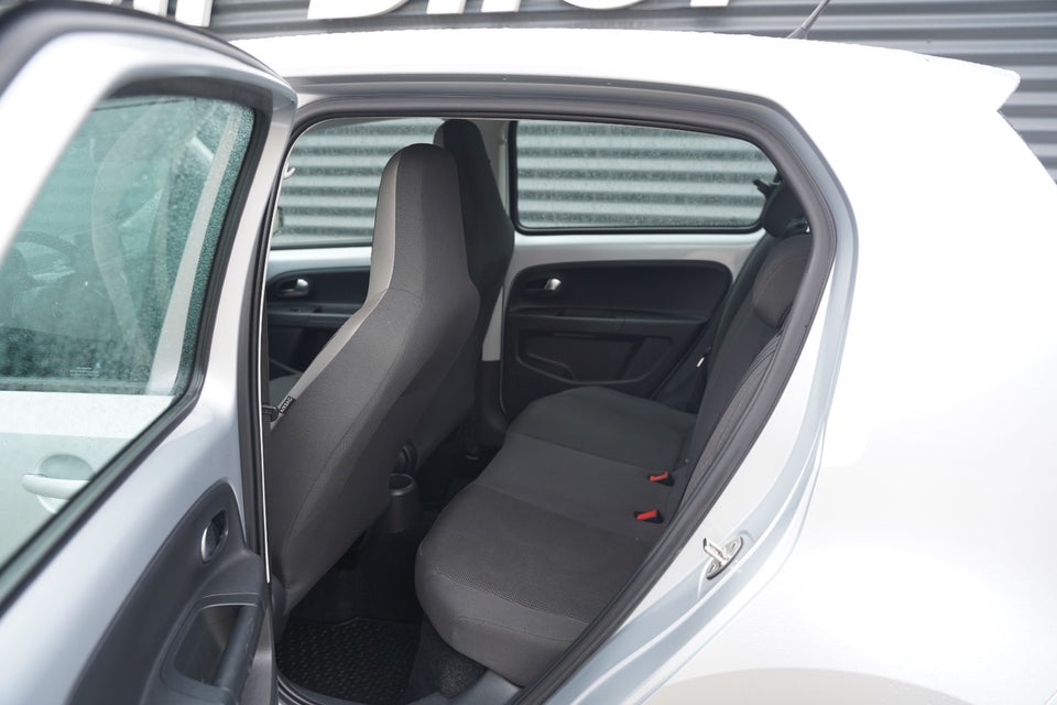 VW Up! 1,0 75 High Up! BMT 5d