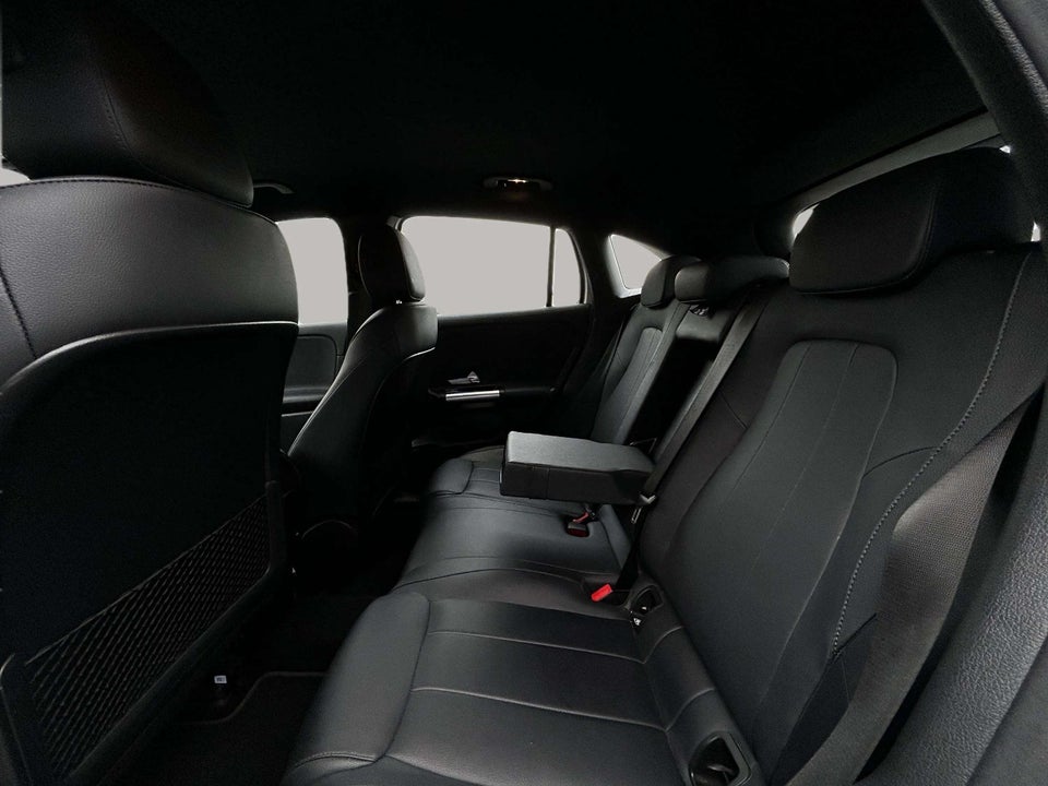 Mercedes EQA250 Progressive 5d