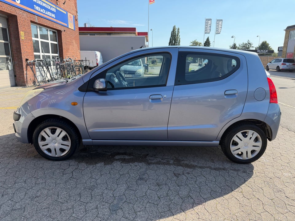 Nissan Pixo 1,0 Acenta 5d