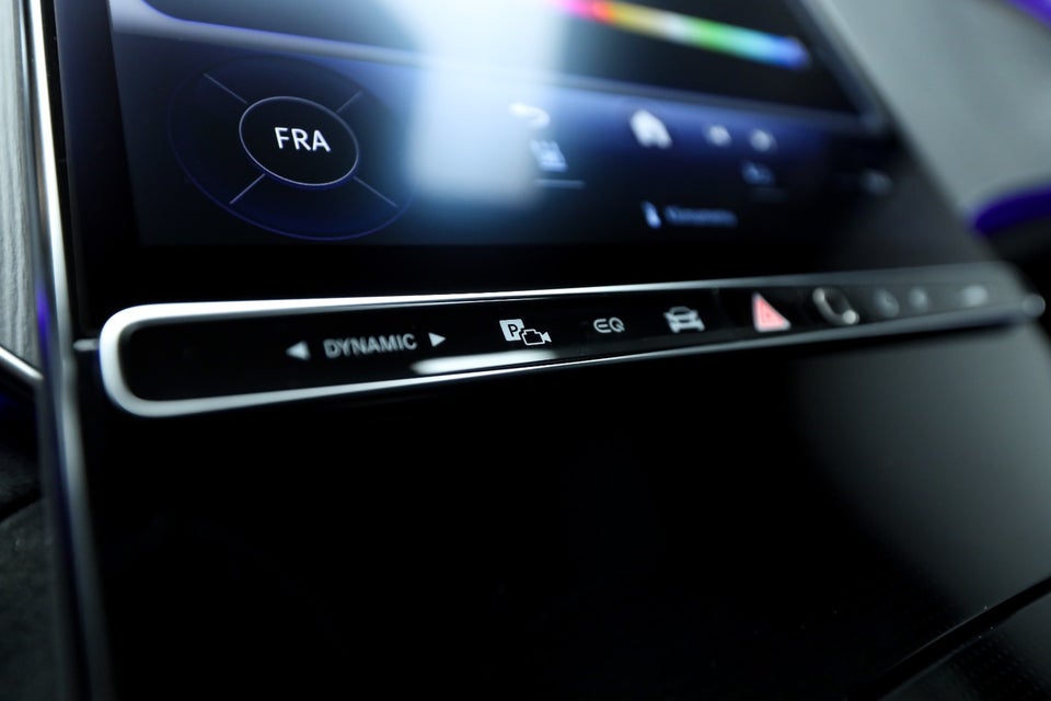 Mercedes EQE350 AMG Line 4d