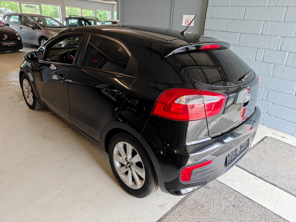 Kia Rio 1,2 CVVT Limited 5d