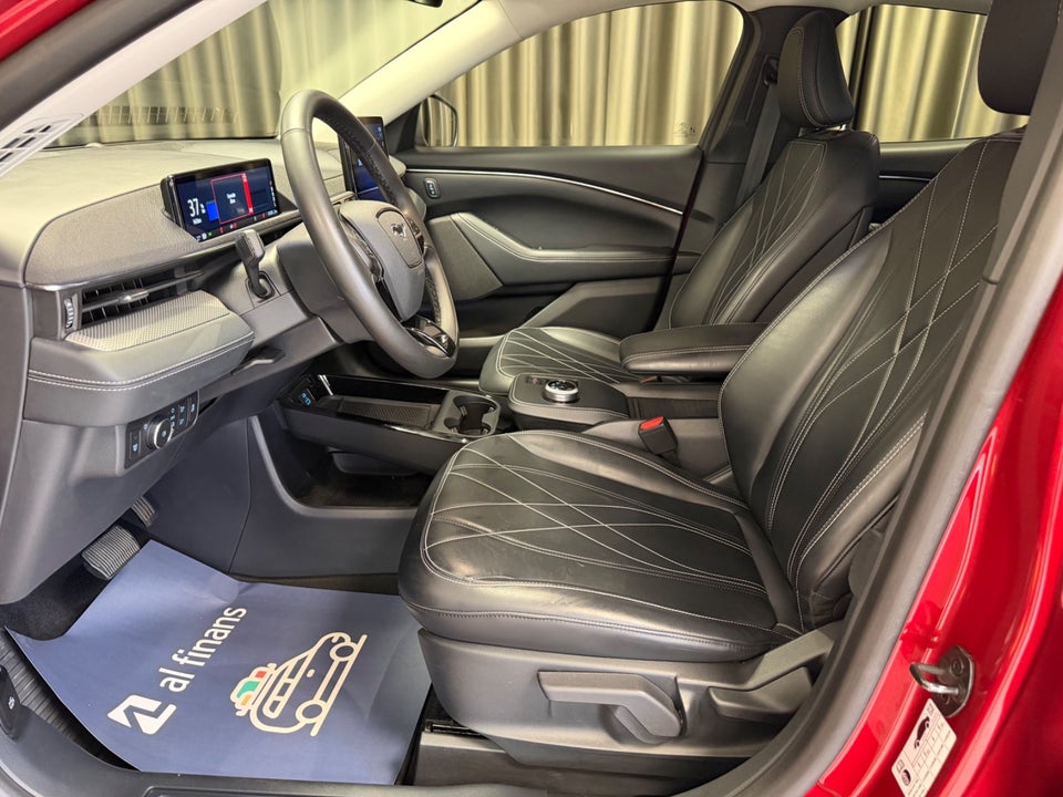 Ford Mustang Mach-E 88 Extended Range 5d