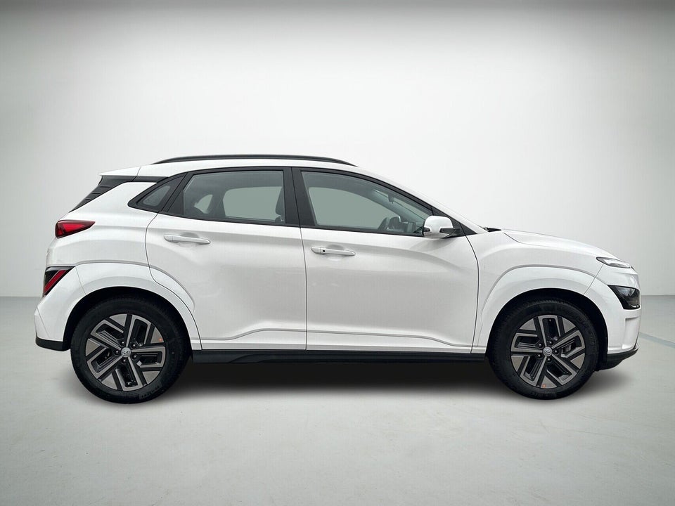 Hyundai Kona 39 EV Select 5d