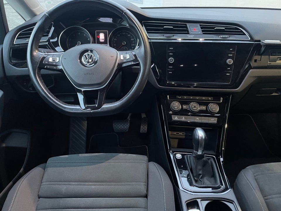 VW Touran 1,5 TSi 150 Highline DSG 7prs 5d
