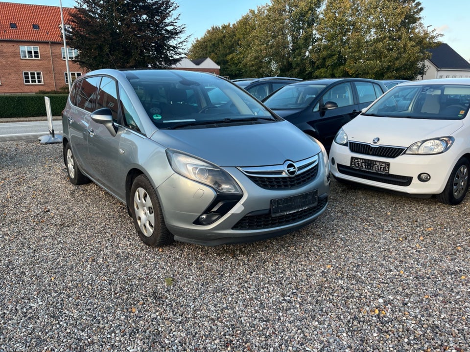 Opel Zafira Tourer 2,0 CDTi 130 Cosmo eco 7prs 5d