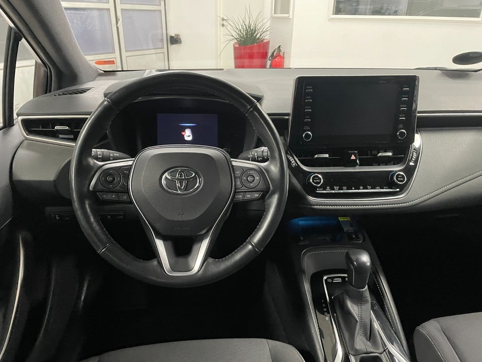 Toyota Corolla 1,8 Hybrid H3 Smart Touring Sports MDS 5d