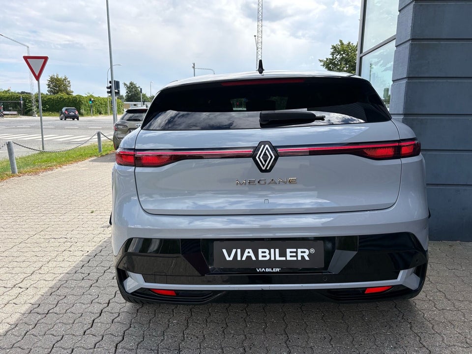 Renault Megane E-Tech 60 Techno 5d