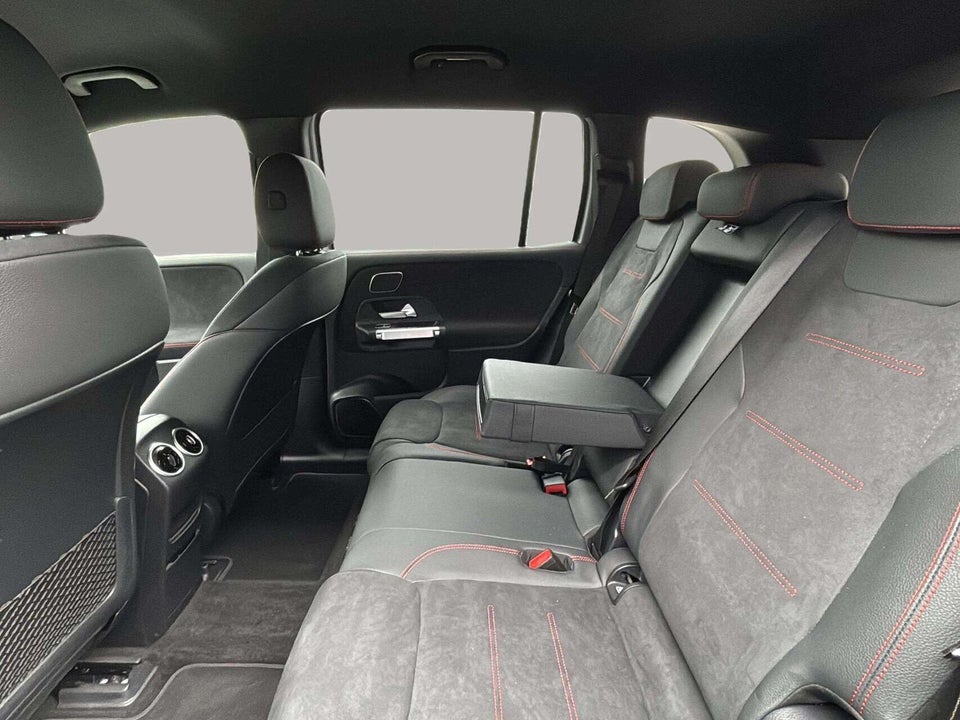 Mercedes EQB250+ AMG Line Advance Plus 5d