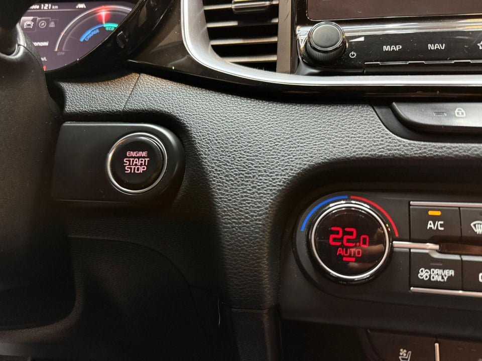 Kia Ceed 1,6 PHEV Upgrade Intro SW DCT 5d