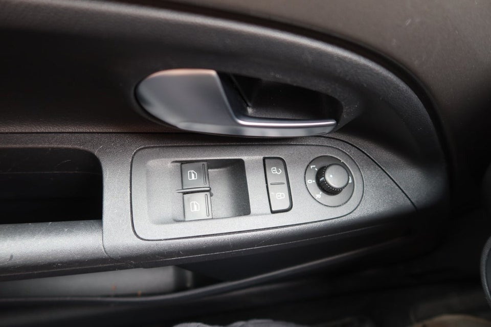 VW Up! 1,0 MPi 60 Move Up! ASG BMT 5d