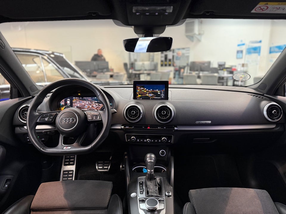 Audi A3 1,4 e-tron S-line Sportback S-tr. 5d