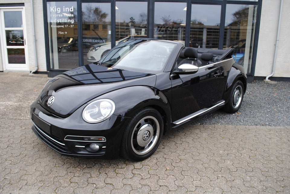 VW The Beetle 1,2 TSi 105 Design Cabriolet 2d